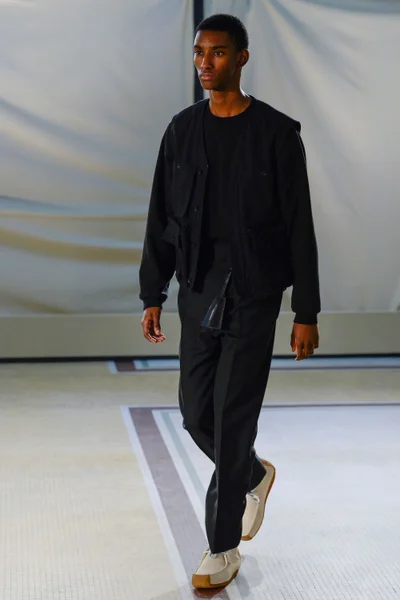 Look 20